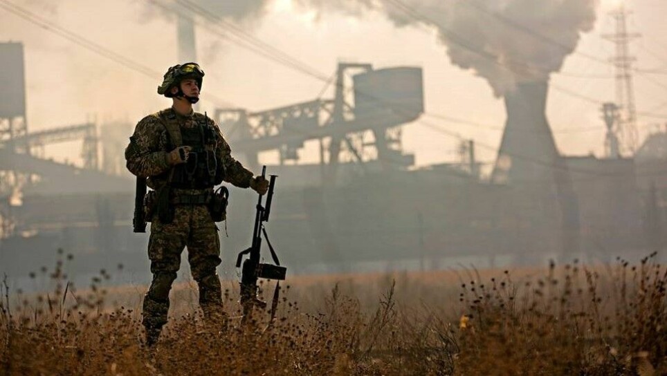 Hundreds of Western volunteers have fought for the rebel republics of Donetsk and Luhansk. Many of them have had right-wing extremist sympathies. The picture is of a Ukrainian soldier.