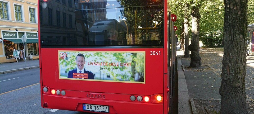 Can political advertising change our minds?