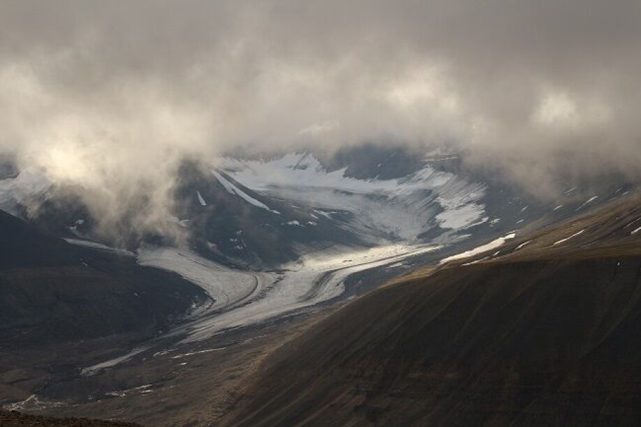 Retreating glaciers: What’s left of Scott Turnerbreen at the end of Bolterdalen.