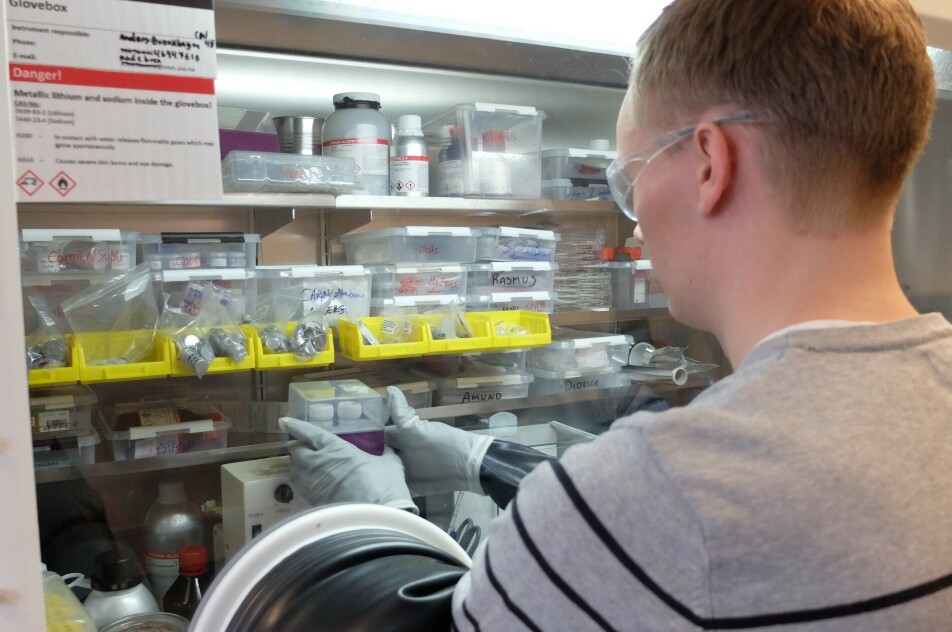 Anders Brennhagen has to work in a chamber filled with argon gas.