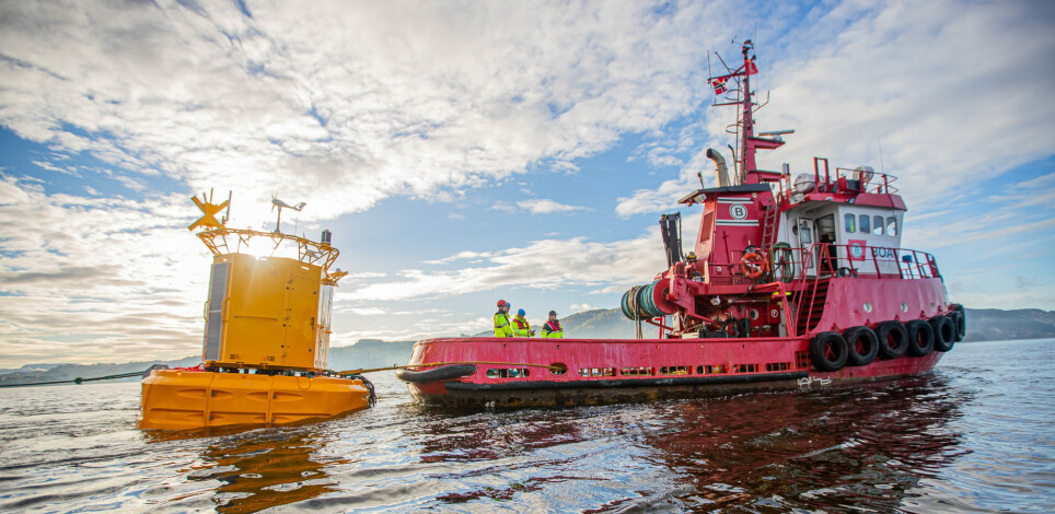 A floating laboratory on its way out into the fjord. The equipment will be a key part of OceanLab and will provide us with new and better knowledge about environmental changes in the ocean and new sensor technology.