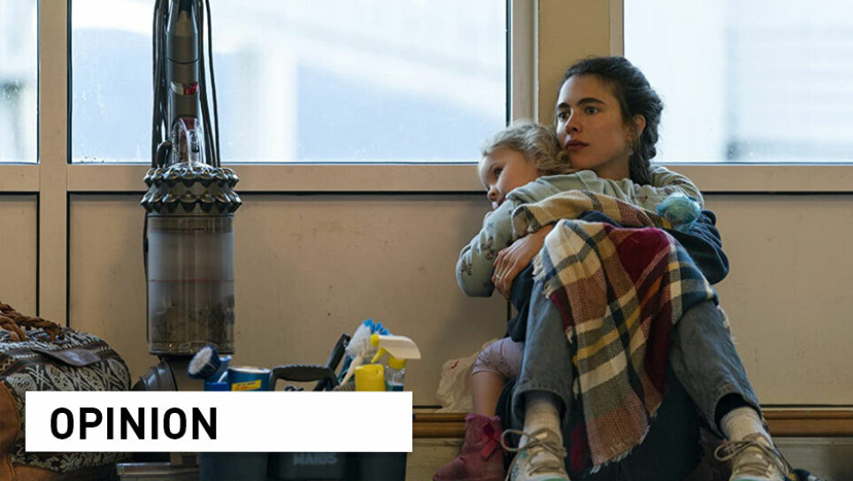 In the Netflix-series Maid the protagonist Alex (played by Margaret Qualley) and her daughter have to get away from a violent man and father. For most abused mothers in Norway today, that would not be a realistic possibility, writes professor Margunn Bjørnholt.