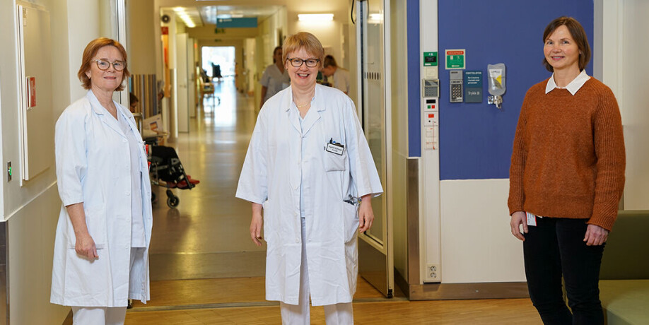 Professor Ingvild Saltvedt (centre) is the project manager for the Nor-COAST study, which researchers Hanne Ellekjær (left) and Torunn Askim are also involved with. The research on cognitive impairment in stroke patients was made possible thanks to funding from a TV fundraising campaign in 2013.