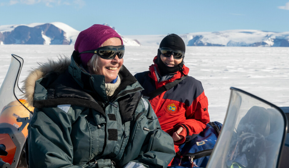 Geologists Synnøve Elvevold and Ane K. Engvik are currently on an expedition in Queen Maud Land in Antarctica.