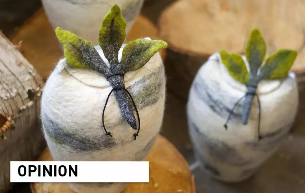 The Danish firm Uurna creates burial urns from wool. Did you know that also flowerpots, surfboards, sanitary towels and diapers can be made from wool?