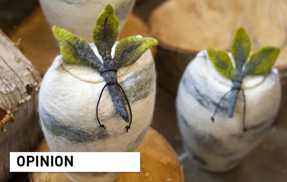 The Danish firm Uurna creates burial urns from wool. Did you know that also flowerpots, surfboards, sanitary towels and diapers can be made from wool?