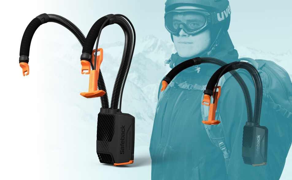 The Safeback is small and light. Air is released from both hoses to replace the air around the nose and mouth.