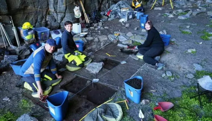 The ARCAVE archaeologists at work inside Kirkhelleren on Træna. The project is led by the Norwegian Institute for Cultural Heritage Research.