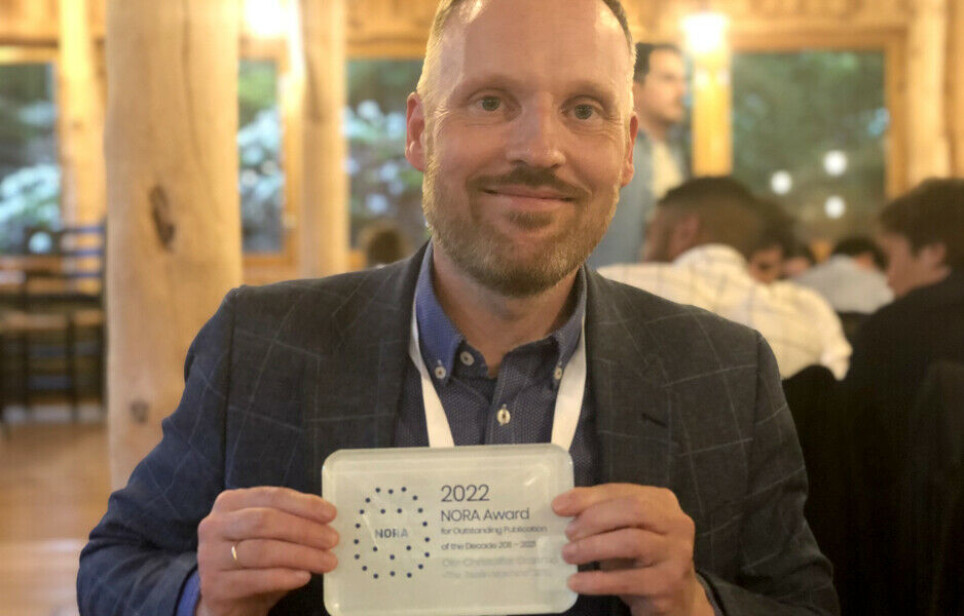 UiA professor Ole-Christoffer Granmo was awarded researcher of the decade at the NORA conference in Stavanger on 9 June.
