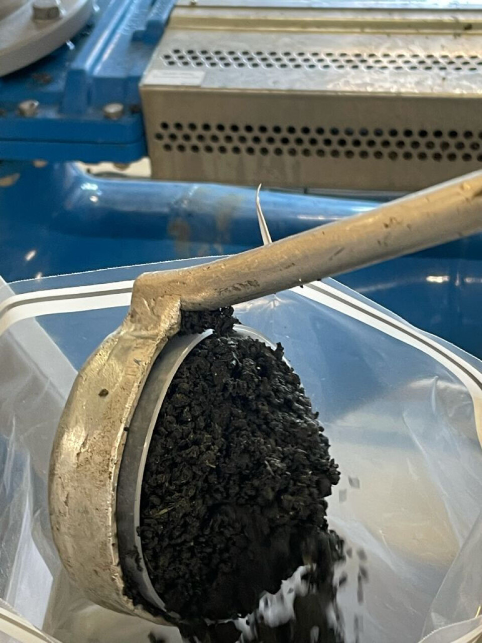 Thick sludge that remains after producing biogas, destined to be used as fertilizer. But are there toxins in it?