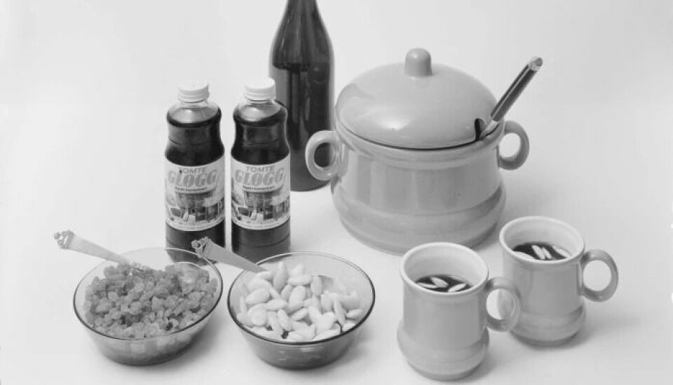 Norwegians have been drinking mulled wine since the Middle Ages, but the drink is relatively new as a Christmas tradition. This photo is from 1970.