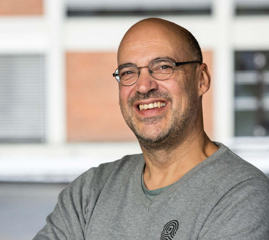 Patrick Bours is a professor of information security at NTNU in Gjøvik. He came up with the idea for the tool that can detect online predators and that is being made commercially available via start-up company called AiBA.