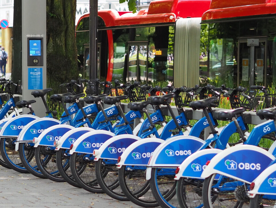 Oslo City Bike is one of Urban Sharing’s customers. Here, the bikes are parked at a bus stop, enabling users to travel the last little bit by bike. That makes it more likely people will use the bus and not their car.