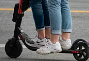 Girls injure themselves twice as often as boys on e-scooters