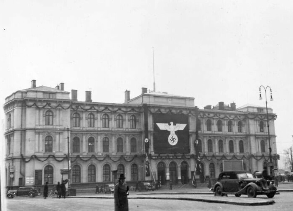 The Osvald group blew up the waiting rooms at Oslo’s Østbanestasjon (East Train Station, pictured) and Vestbanestasjon (West Train Station) on the night of 2 February 1942, when Vidkun Quisling was to be installed as Prime Minister of Norway. According to Asbjørn Sunde, the purpose was to ‘scare the wits out’ of the NS people who had come to Oslo in connection with the inauguration of Quisling.