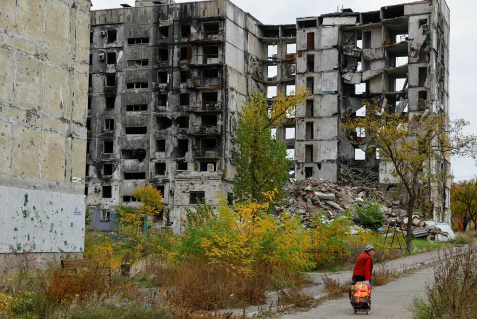 The destruction in Ukraine is enormous. Does Norway have a special responsibility to help? Or is Norway's extraordinaryy income during the war just business as usual?