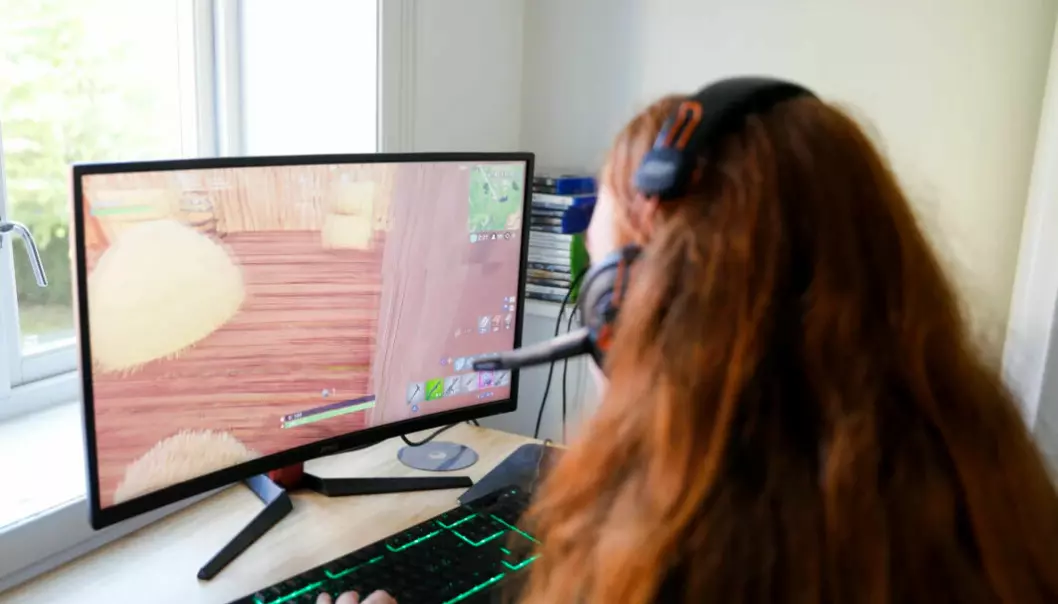 The proportion of girls who play video games has decreased by 17 percentage points since 2020.