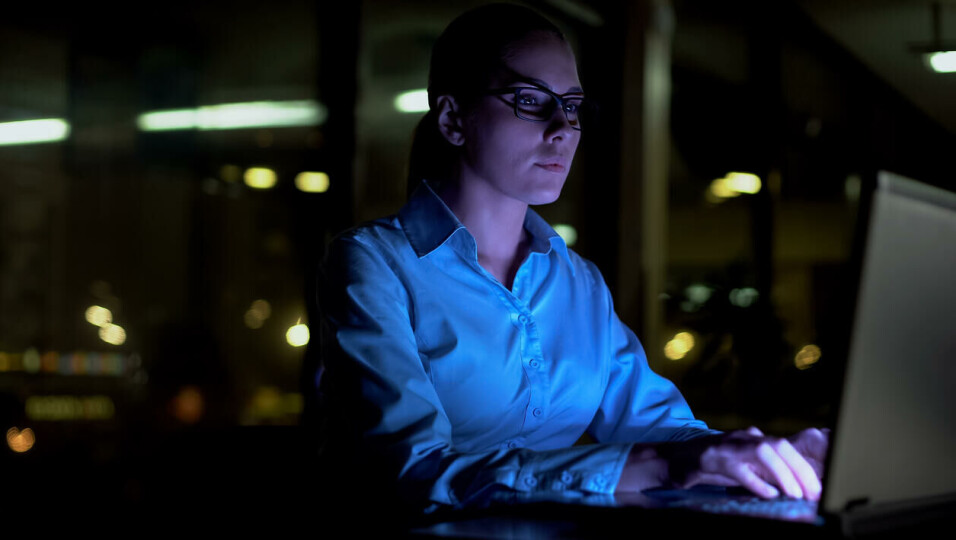 Working night shifts is associated with several negative health outcomes, including an increased risk of infections.