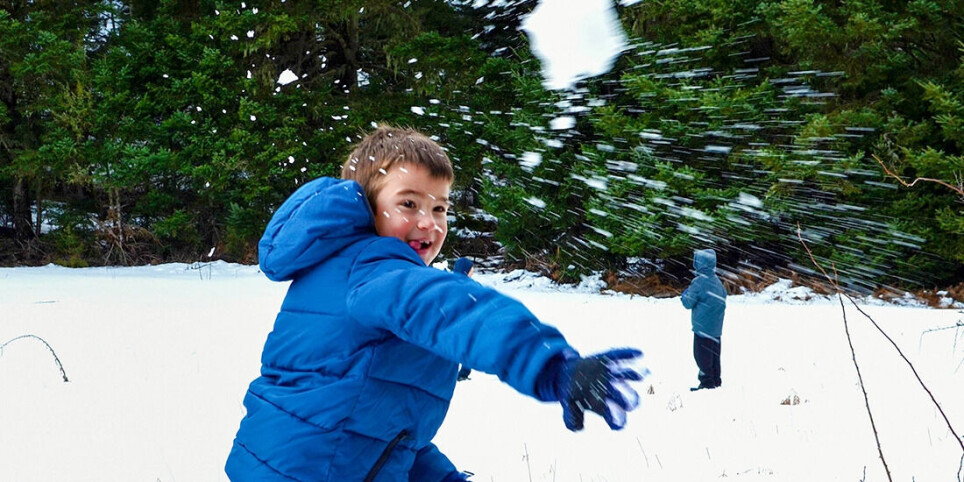 90 people across three generations were interviewed about their memories of rough play in childhood. All the generations in the survey had memories of rough play and believed that these experiences provided important life experience.