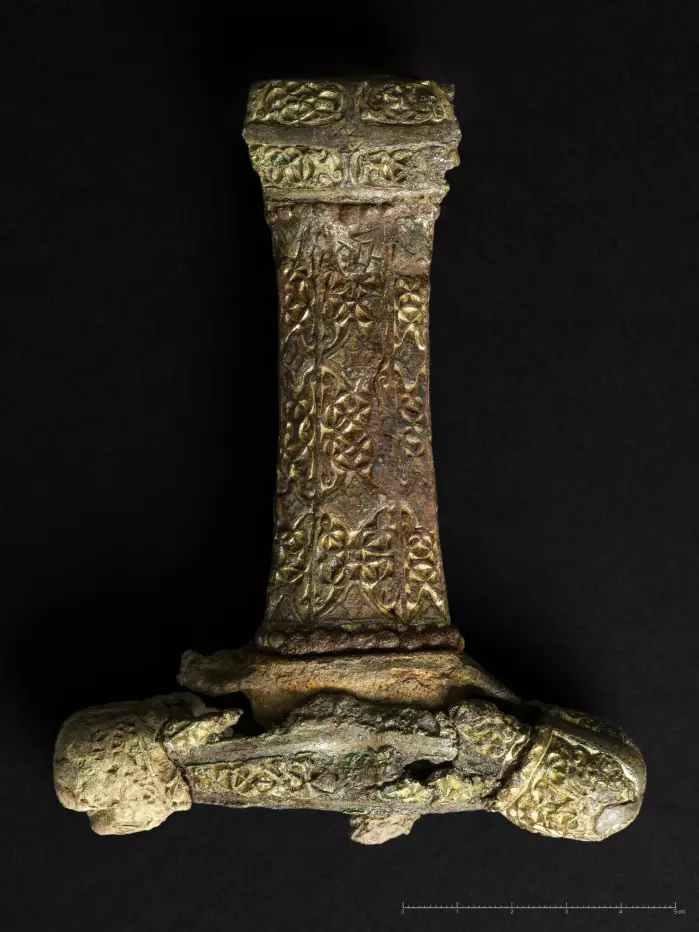 The hilt of the sword from the Viking Age has special decorations that suggest it was imported from abroad.