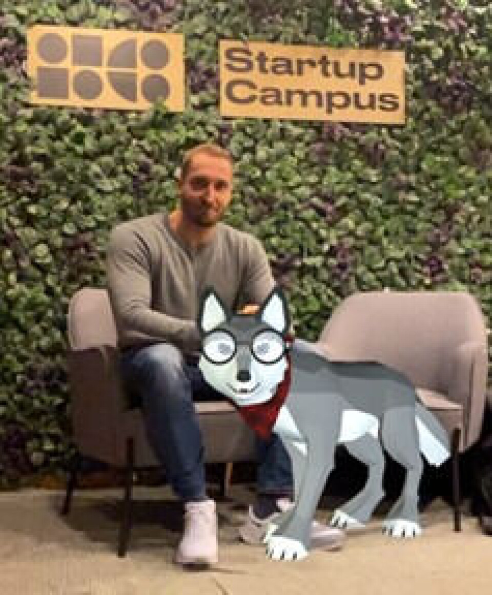 General manager Mathias Grønstad with the wolf.