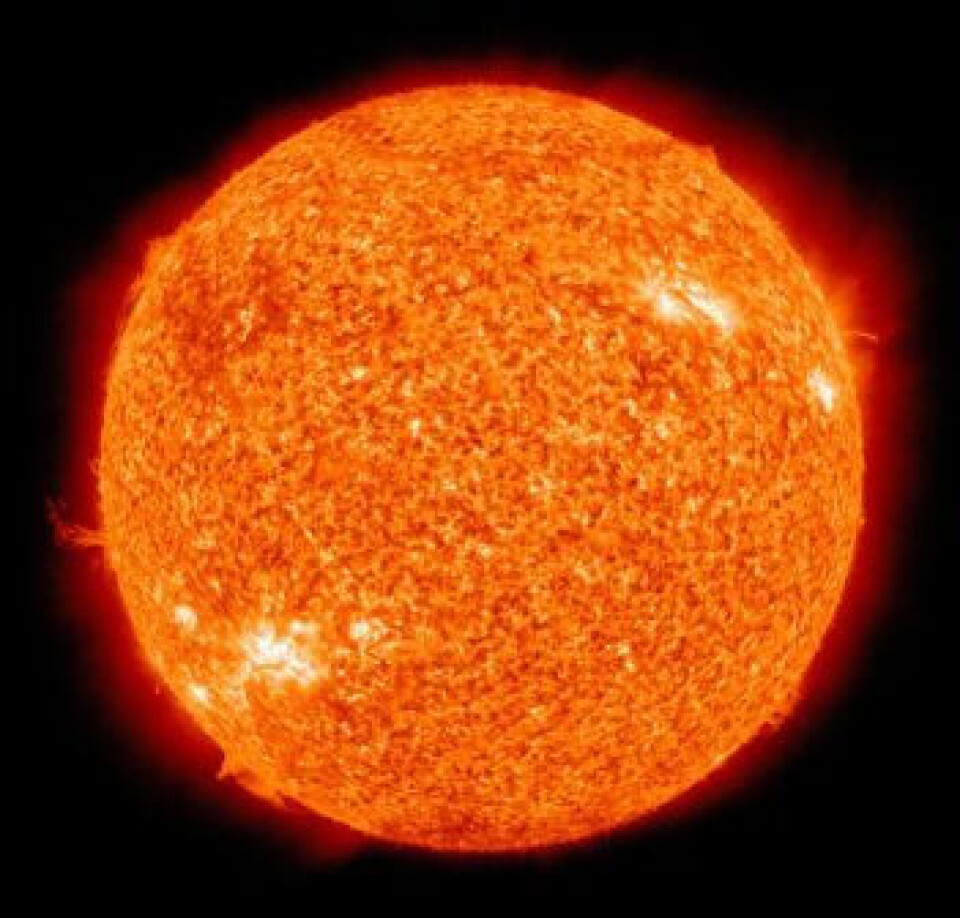 At any given moment, 173,000 terawatts shine continuously from the sun to the Earth and radiate 10,000 times more energy than we are able to use.