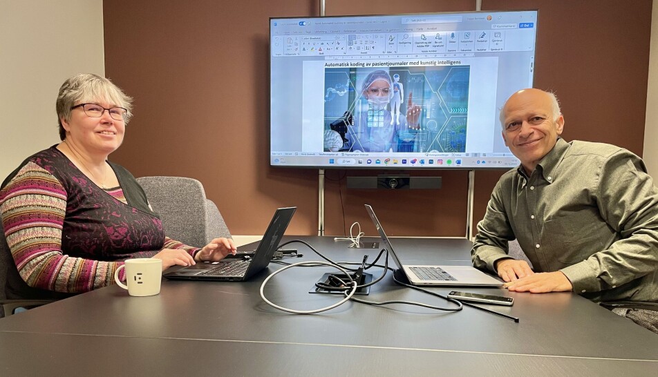 From left: Lill Irene Hind and Hercules Dalianis expect that Easy-ICD will increase the efficiency and quality of the health service.