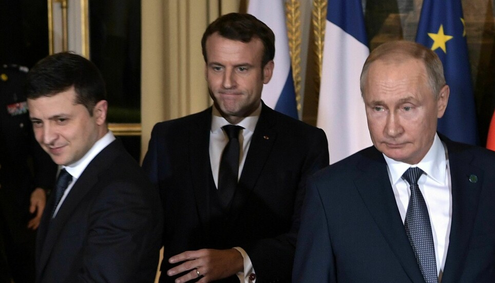 Will Ukrainian President Volodymyr Zelensky (left) and Russian President Vladimir Putin be able to meet again at a negotiating table? This photo is from their first meeting on the conflict in 2019 with French President Emmanuel Macron (centre).