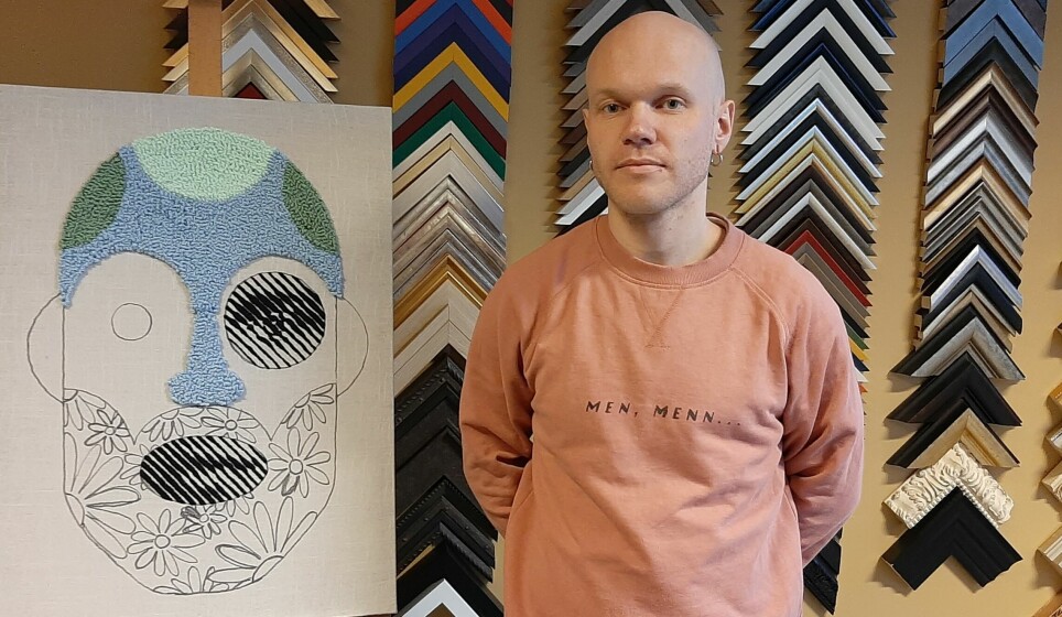 Marius Charles Johnsen is a visual artist. To earn money, he runs a frame shop alongside his artistic work.