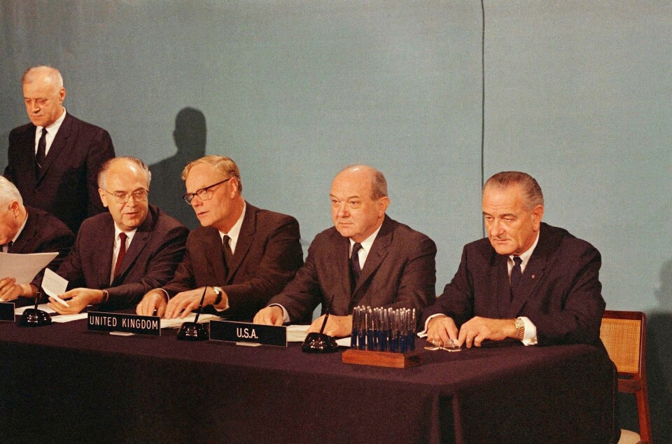 Signing of the Treaty of Rome in 1967. US President Lyndon B. Johnson at the far right of the picture.