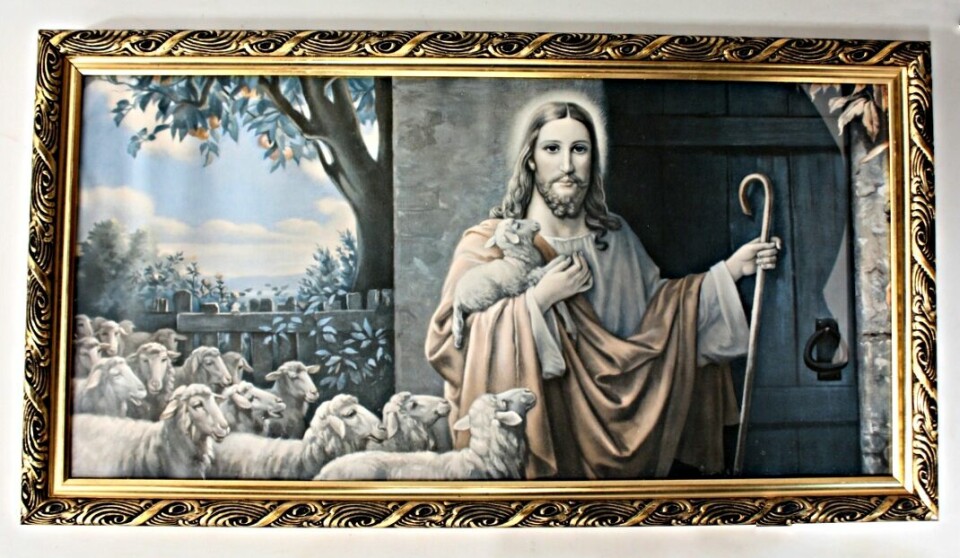 Jesus with lambs.