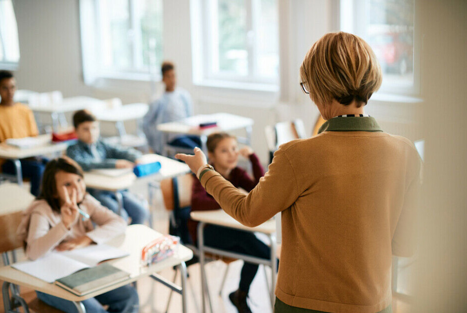 The Norwegian teachers interviewed in the book were pleased to see their pupils develop and felt happy about working with children. However, they were also concerned about increasing pressure, lack of influence and less time with their pupils.