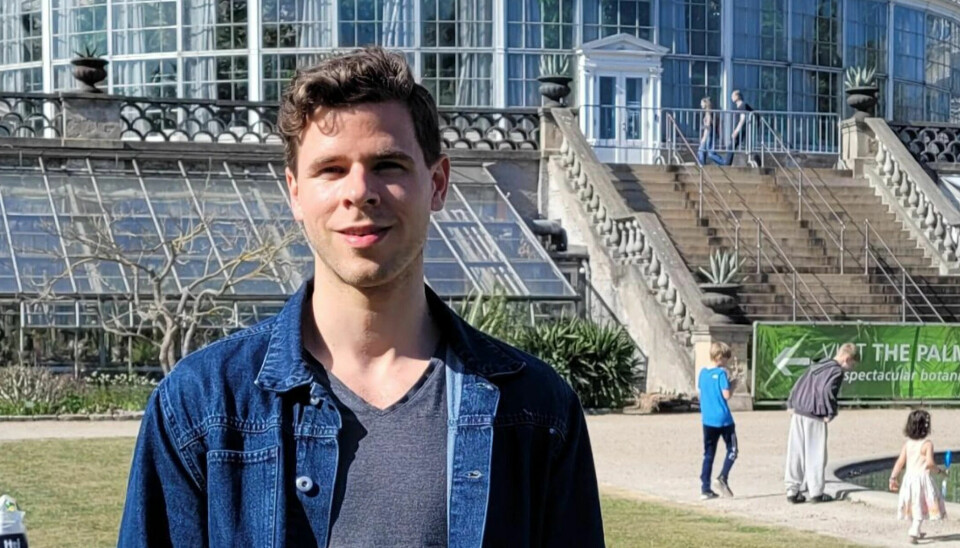 Jonas Ressem has a master's degree in psychology, but not the education that qualifies you to become a psychologist. He wonders: Can just about anyone offer talk therapy?