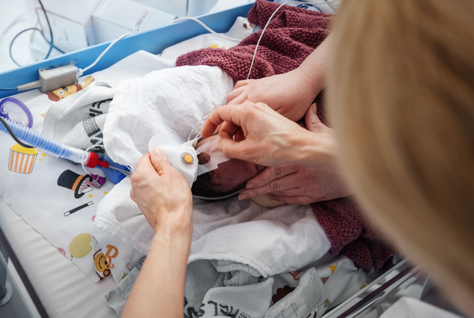 The equipment is lightweight, easy to assemble and use, even for non-experts. It can remain in place for several days and be used wherever the child is at any given time.