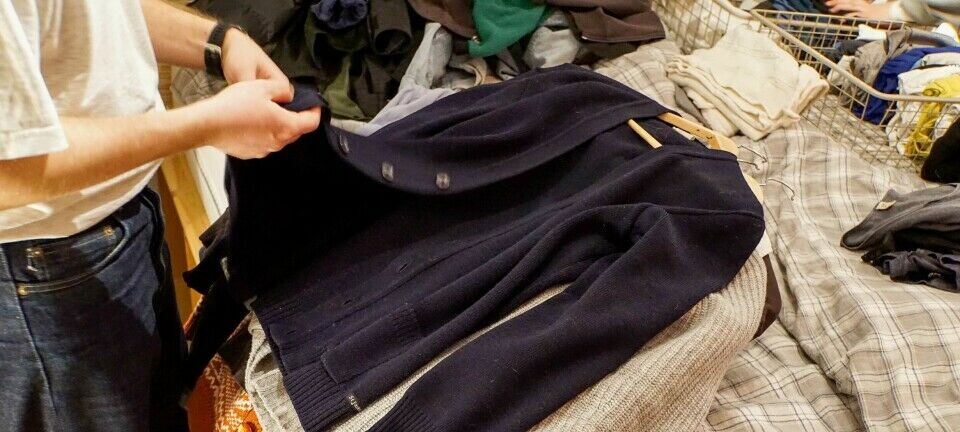 Do you have more or less clothes in your closet than the average Norwegian?