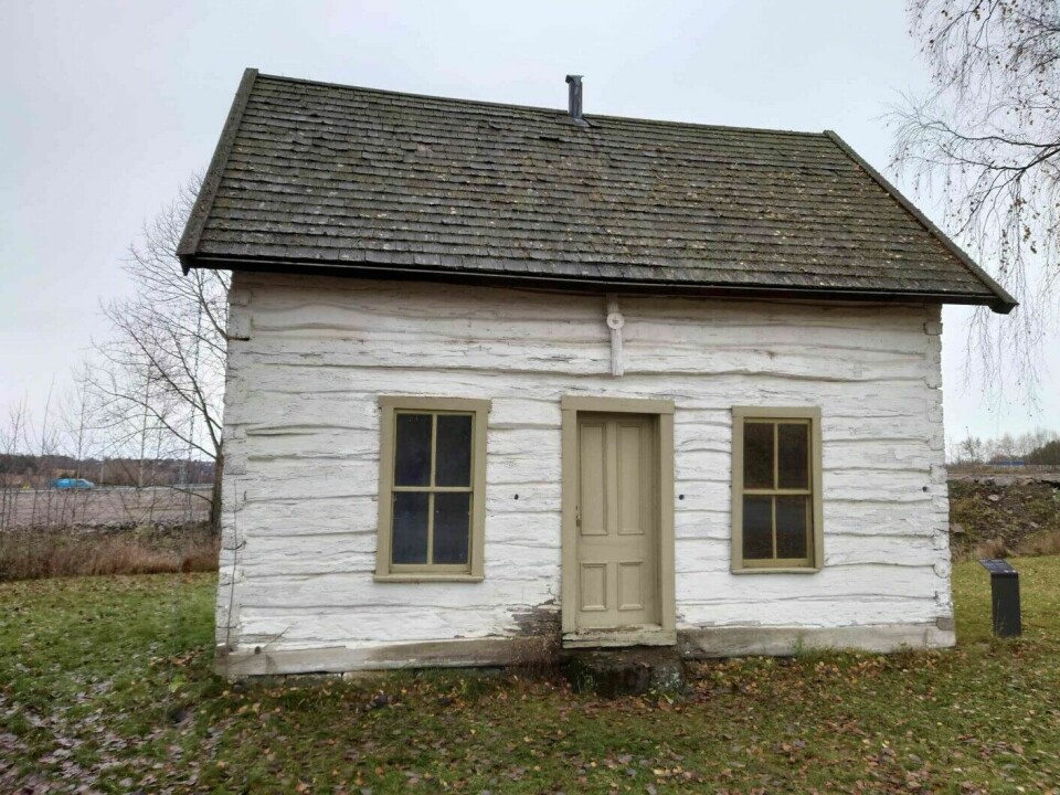 The first houses Norwegians built in America were simple, like Kindred House from the 1870s, which is now at the Norwegian Emigrant Museum.