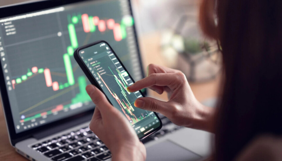 Less than 1 in 10 Norwegian consumers are willing to invest in digital currency. Among these, the number of men is over double that of women. Less than 1 in 10 Norwegian consumers are willing to invest in digital currency. Of these, more than twice as many are men compared to women.