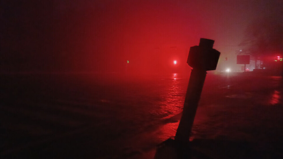 Kharkiv in the evening: The lights go out at 9 p.m. and after 11 p.m. there is a curfew. Pictured here is Freedom Square.