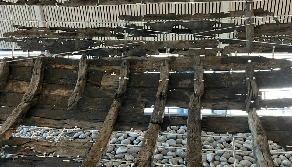 All first graders starting at Lovund school are encouraged to find a pebble around the boat, on which they write their names.