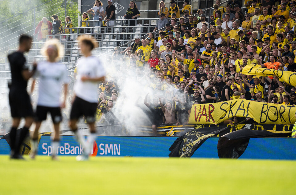 The public has strong opinions about VAR. Here from Rosenborg–Lillestrøm. The match was called off due to protests.