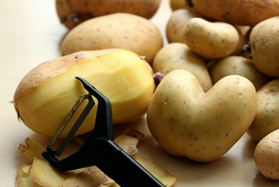 In the past, a meal wasn't considered a proper dinner unless it included potatoes. It was therefore normal to serve potatoes at dinnertime six days a week.