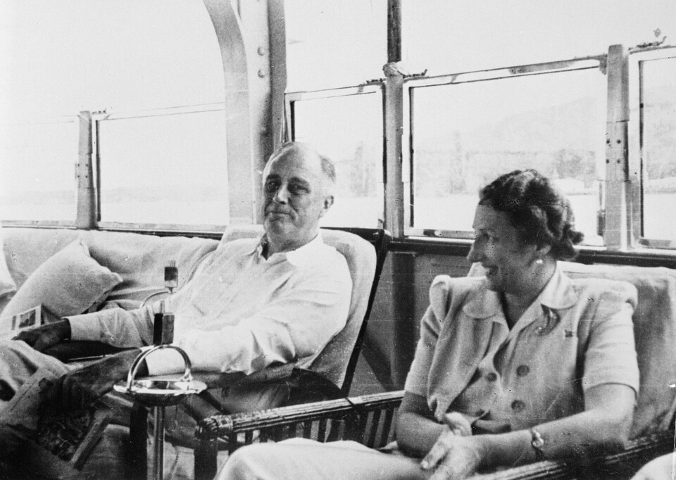 The TV series Atlantic Crossing was about Crown Princess Märtha, who lived in the USA during World War II. She was portrayed as an important, informal diplomat for Norway in her close relationship with President Franklin D. Roosevelt. Norwegian historians protested, pointing out factual inaccuracies and arguing that Märtha had not been the president's advisor on war matters.