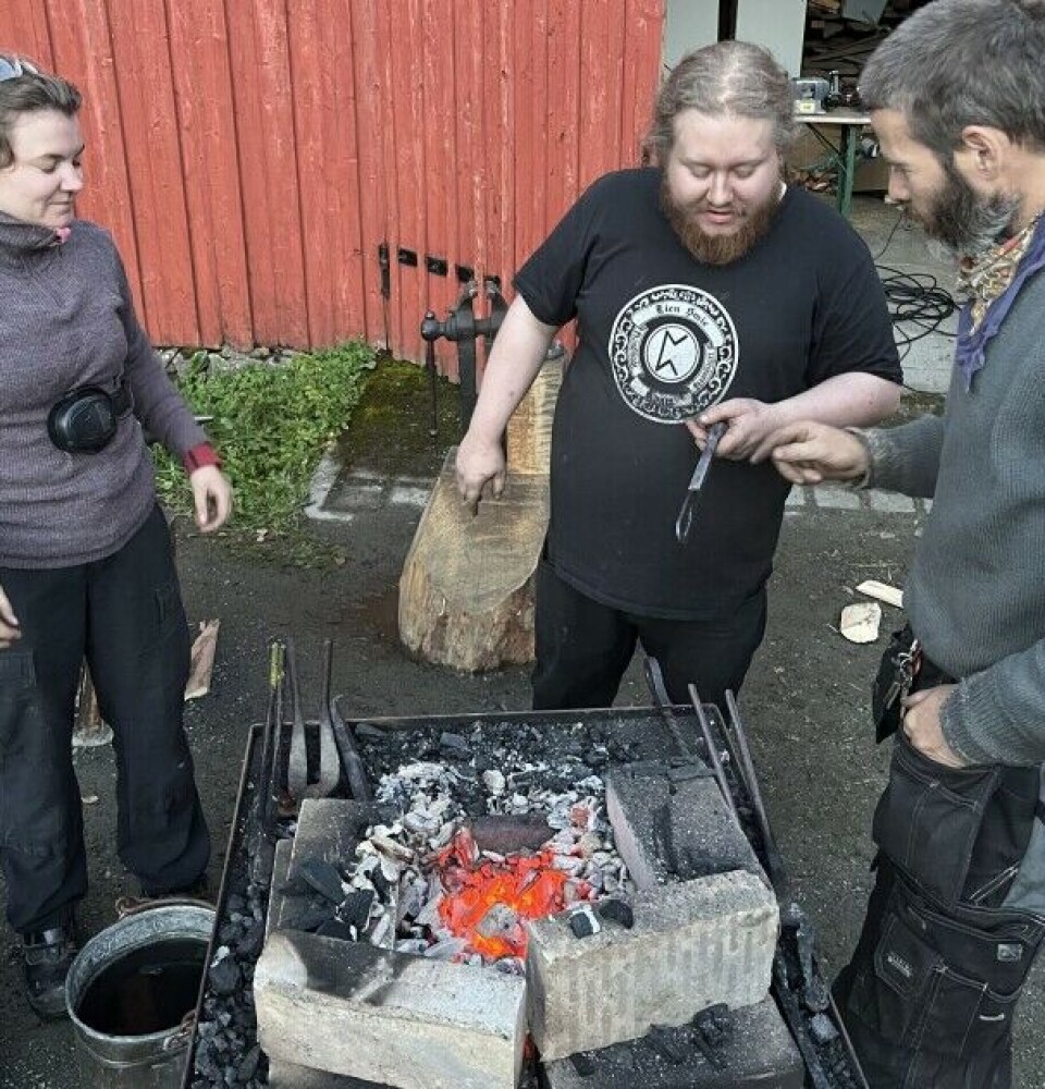 From left: Ida Moi, Pål Lien, and Øystein Viem at the forge.