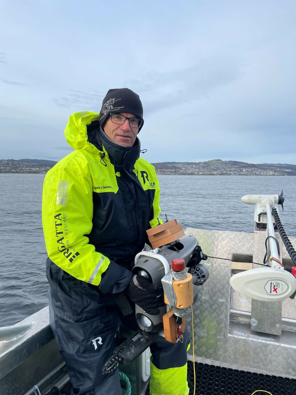 Professor Asgeir Sørensen with the Blueye ROV that filmed the wreck. ROV stands for Remotely Operated Vehicles, which is a drone used under water. Blueye is a Norwegian-developed brand designed for use in harsh climates.