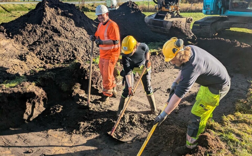 Archaeologists have made several discoveries in Hjørungavåg, western Norway. Among the most significant are a 4,000-year-old Stone Age house, several post holes from the later Iron Age, and structures indicating activity during the Viking Age.
