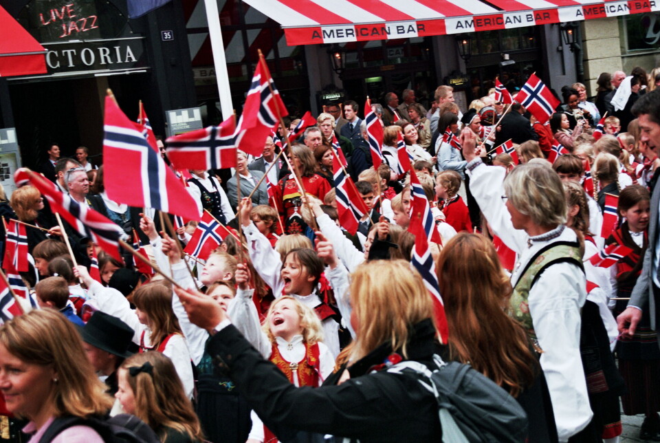 “Freedom of speech and deliberative democracy are prerequisites for our democracy. That is why it's important to teach young people critical thinking and to read books,” says Knut Dørum.