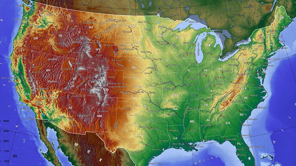 Exactly where ‘the West’ begins depends on who you ask. If you ask Stefan Rabitsch, a common dividing line is between the 98th and 100th degrees of longitude, where it goes from green to brown on this map.