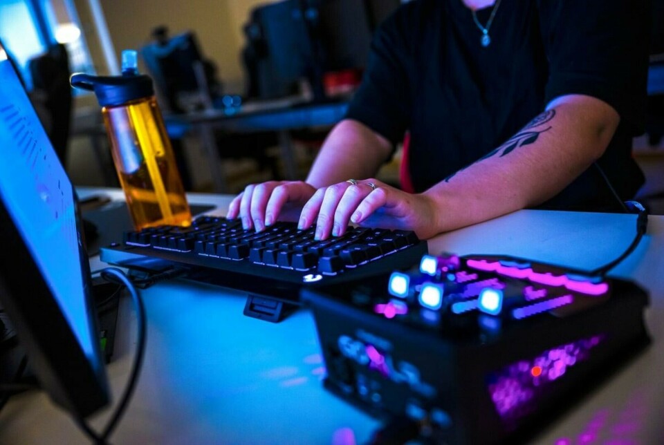 Many have tried to define and describe esports. A Google search will give you many different definitions. The term has replaced concepts like competitive gaming, LAN, and video game tournaments.
