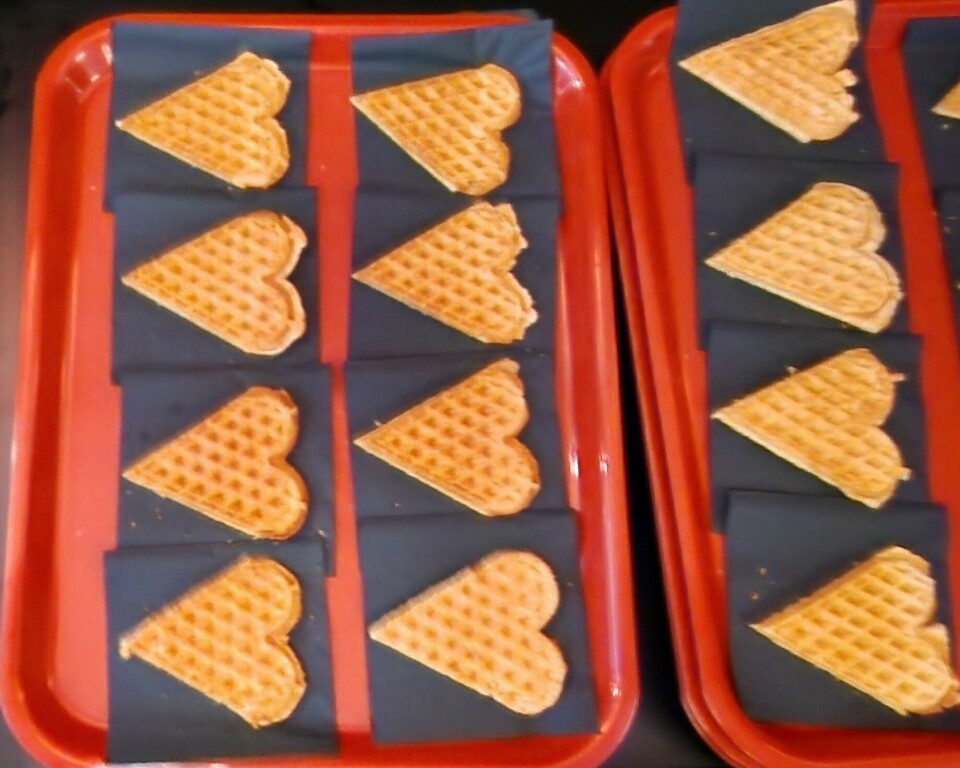 Waffles made with roe, served at the National Library.