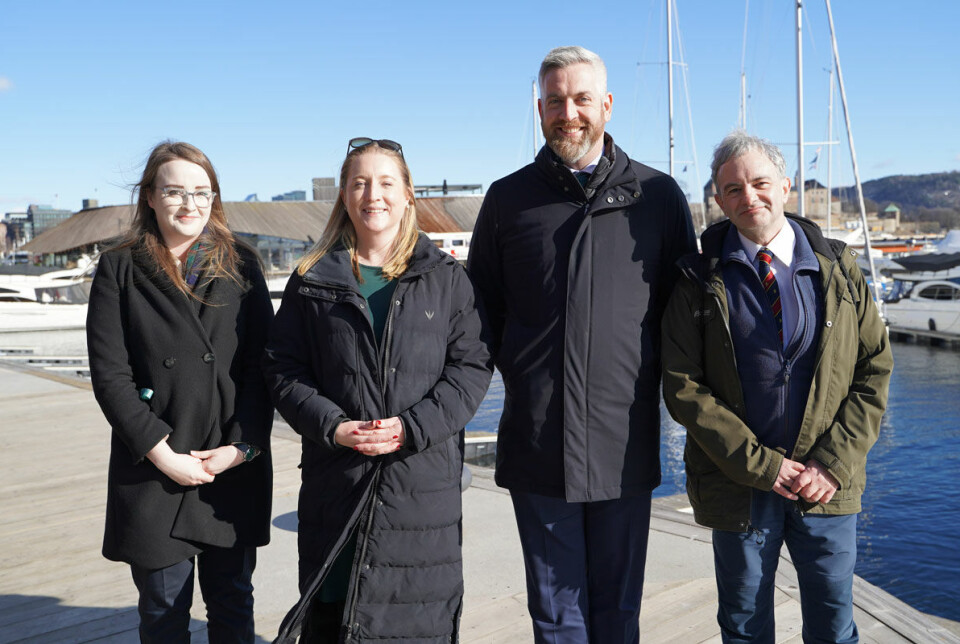 In Oslo to discuss the white-tailed eagle project, future collaboration, and nature restoration. From left: Claire Thompson, Claire Buckley (Ambassador of Ireland to Norway), Christopher O’Sullivan (Irish minister for Nature, Heritage and Biodiversity) and Duncan Halley (senior research scientist at NINA). Fire personer